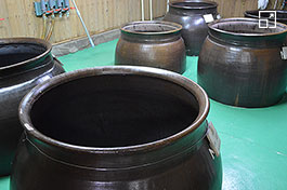 Kametsubo pots